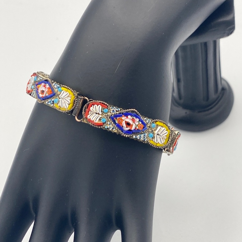 Vintage Italian‎ Floral Micromosaic Gold Tone Link Bracelet